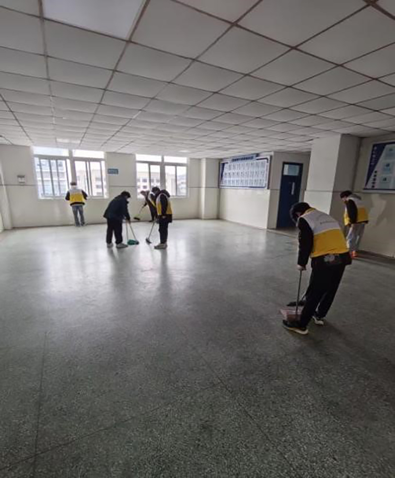 学习雷锋精神,争做新时代青年