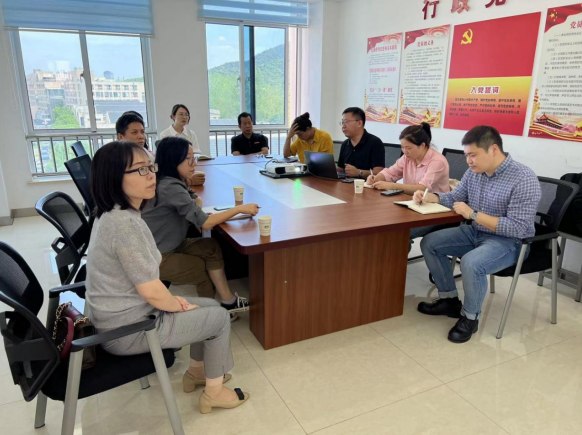 江苏省交通技师学院财务处来我校调研