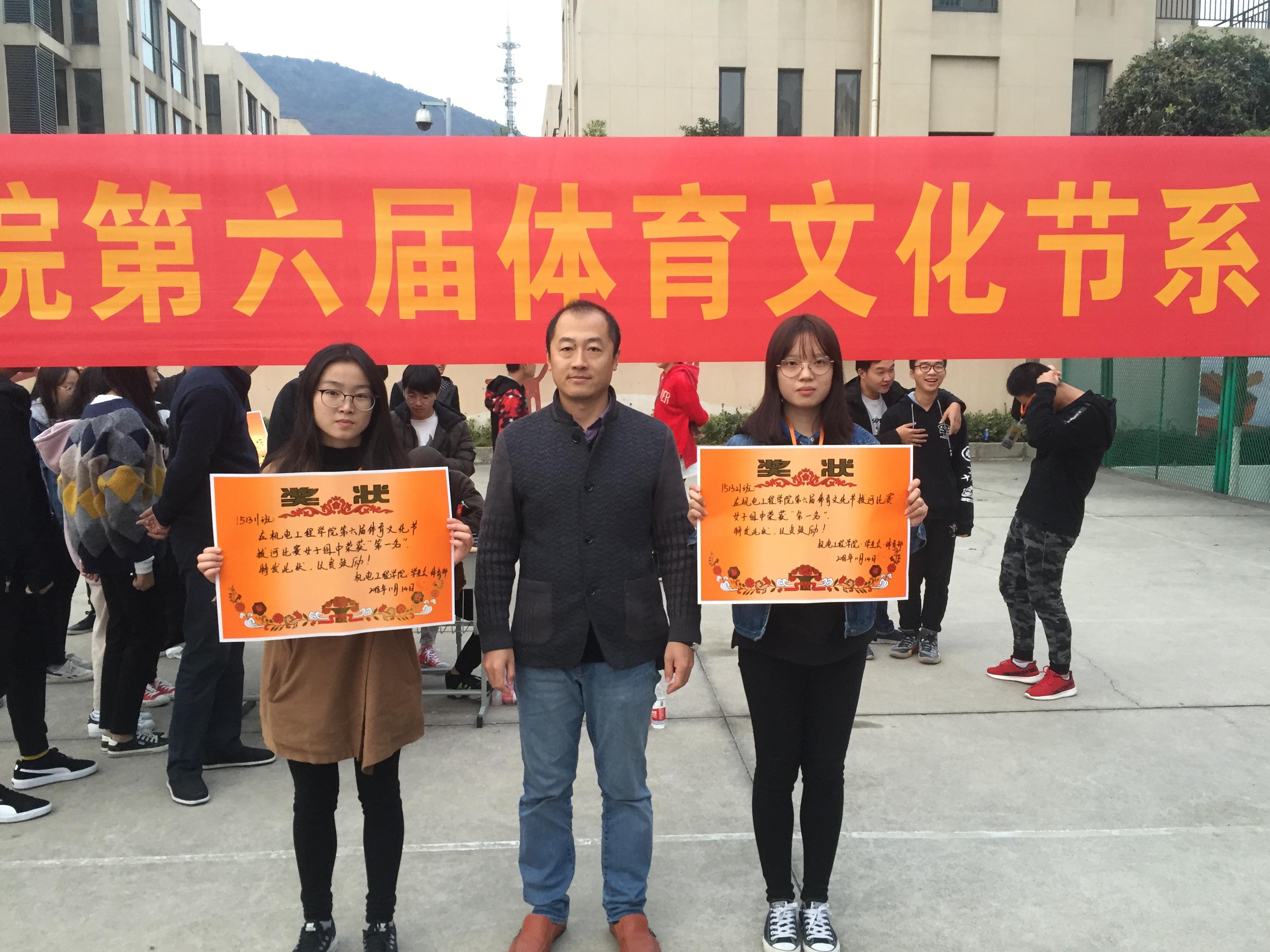 1542941783044016961.jpg IMG_7405.jpg