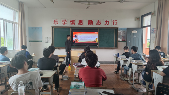 机械工程学院召开“少年工匠心向党，青春建功新时代” 主题班会