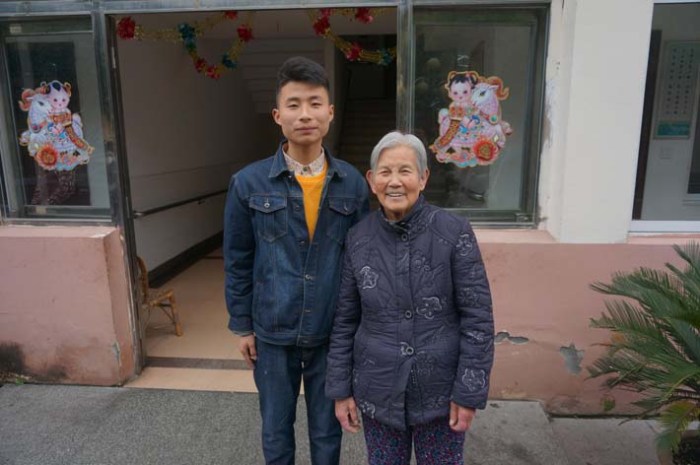 1490166462736040818.jpg 20150331185805361_s.jpg