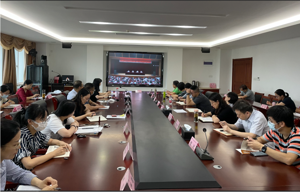 参加高级研修班线上学习,提升职业教育教师素质能力