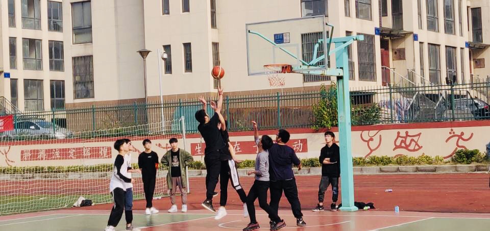 1545306018061001252.png 4C775587AFC19755B46554DB94FF09B8.png